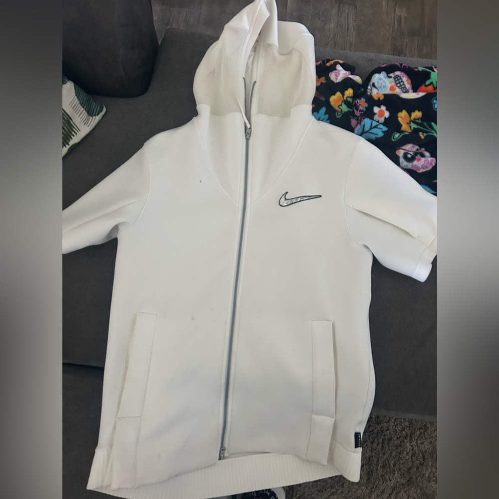 Short sleeve Nike coat